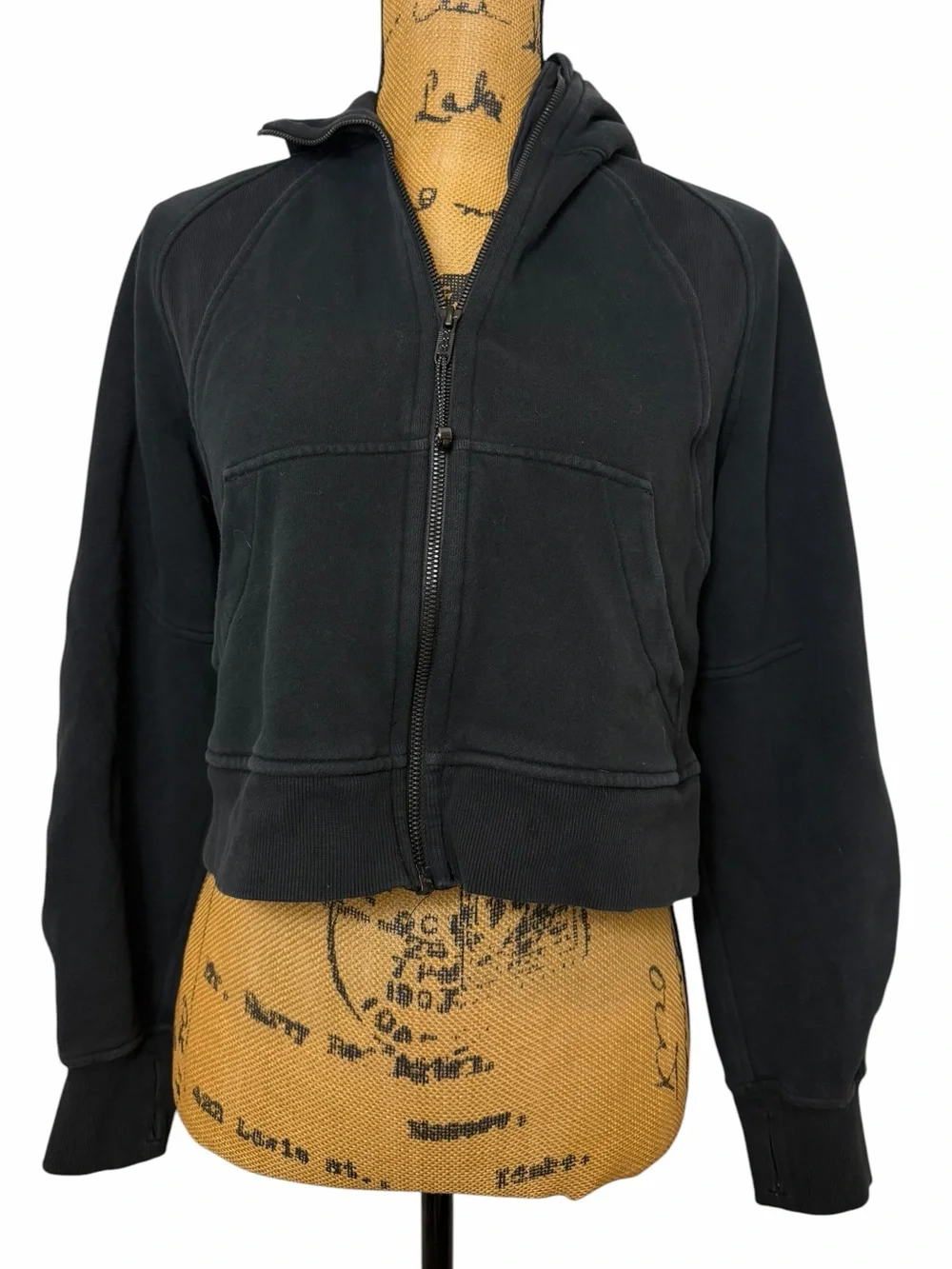 Lululemon Scuba Full-Zip Cropped Hoodie
Black XS S - Picture 5 of 8